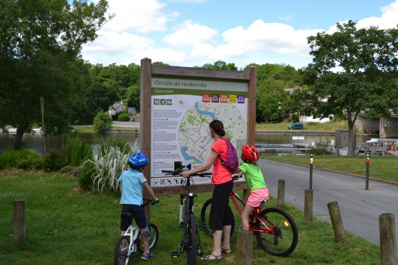 Vélo Canal Guenouët