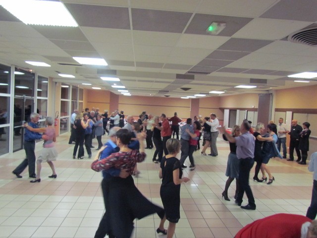 Association Générations danses de Ste Reine de Bretagne Association Générations danses de Ste Reine de Bretagne