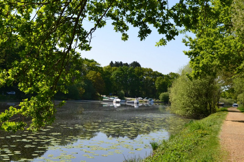 Canal de Nantes à Brest GRP des 3 Rivières Guenrouet