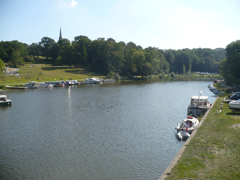 chambres d'hôtes Hêtre au bord de l'eau près du canal