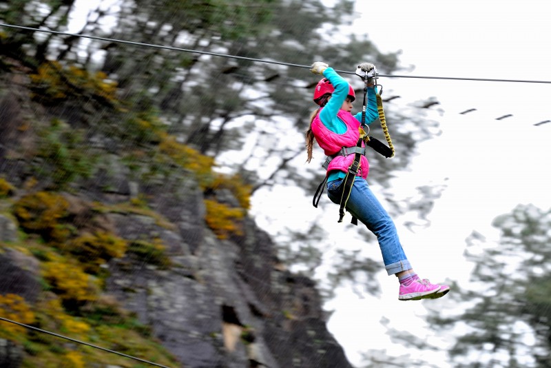 Escapades Verticales : Tree-Top Adventure, Via Ferrata, Canoe and Paddle rentals