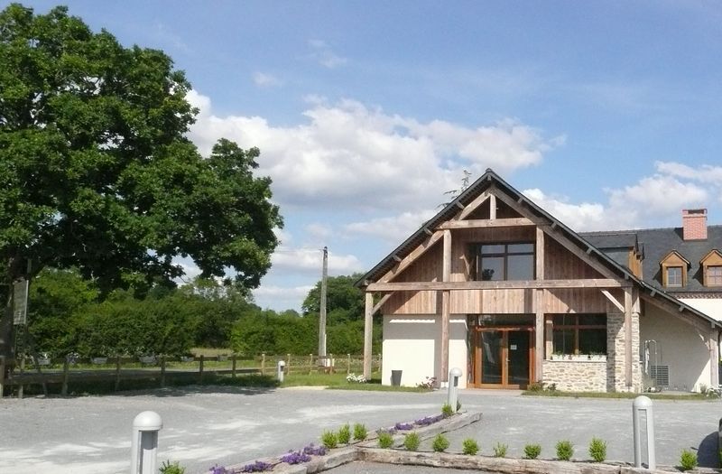 Façade de la Ferme du Blanchot