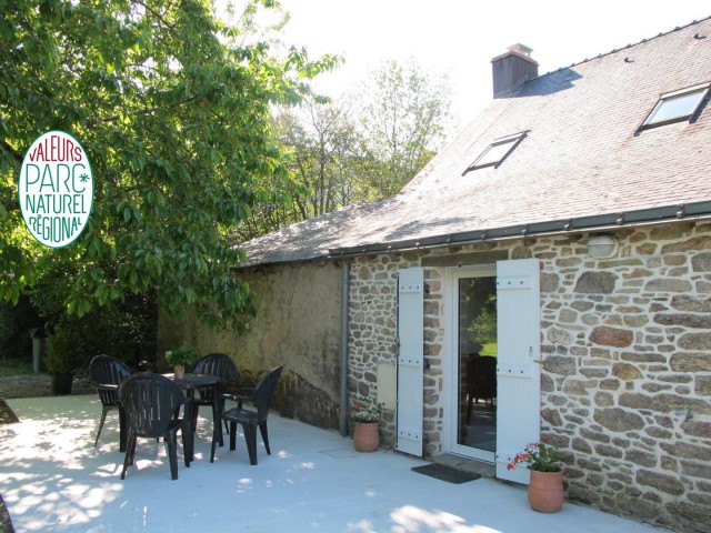 Photo 0
