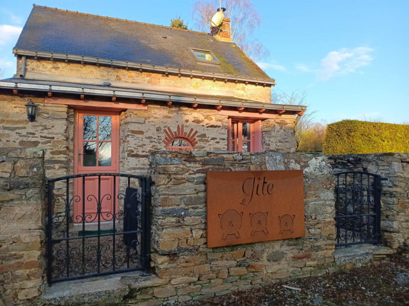 Gîte les 3 petits cochons
